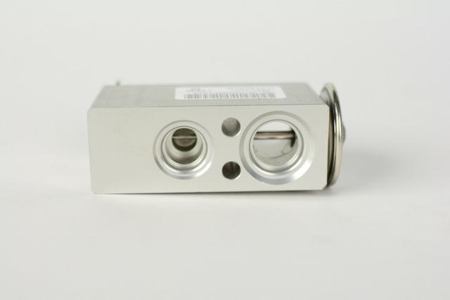 VALVULA EXPANSAO CITROEN C3/AIRCROSS/C4 LOUNGE 13>/PEUGEOT 208/2008/3008