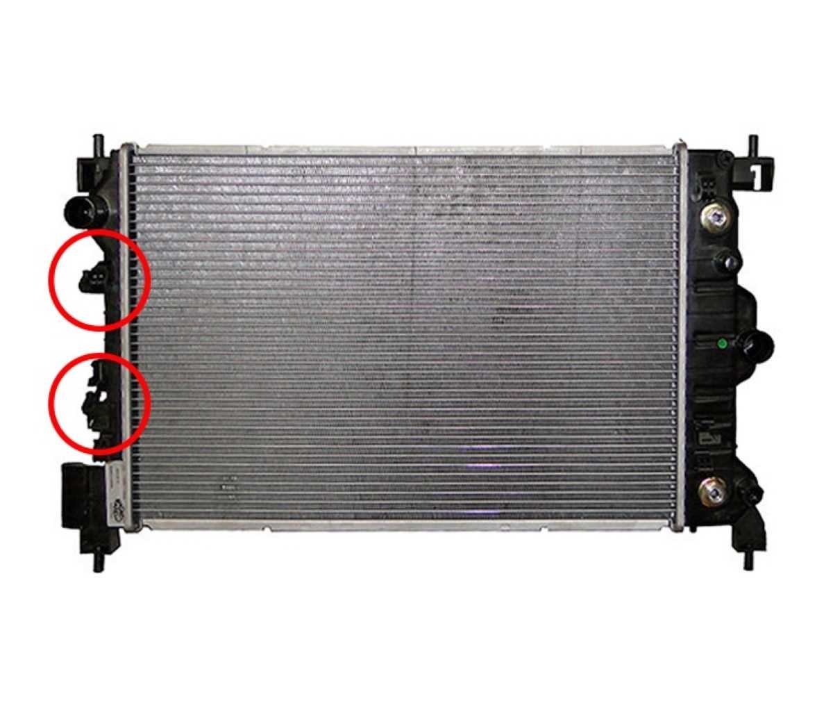 RADIADOR AGUA SONIC 1.6 AUTOMATICO OEM-95316047 *DEFLETOR ENCAIXE DOIS LADOS*