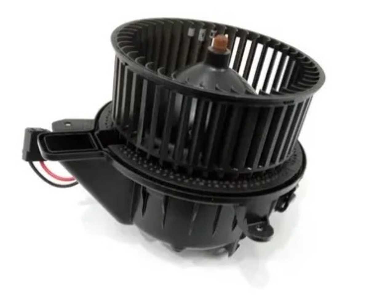 MOTOR CAIXA EVAPORADORA POLO/VIRTUS/T-CROSS/NIVUS SISTEMA MAHLE OEM-2Q1820021