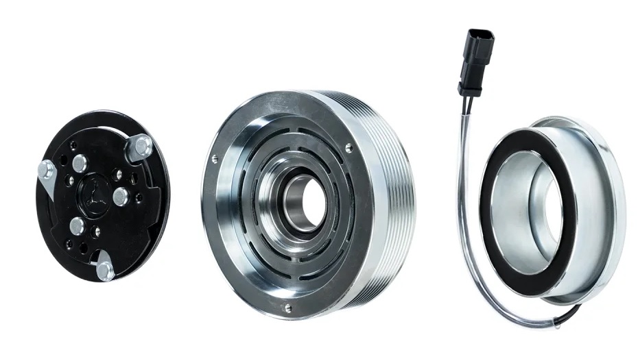 CONJUNTO EMBREAGEM CASE 8800 2013 EM DIANTE/ 8810 2017 EM DIANTE MORTOR IVECO/ NEW HOLLAD T8 12V 8PK