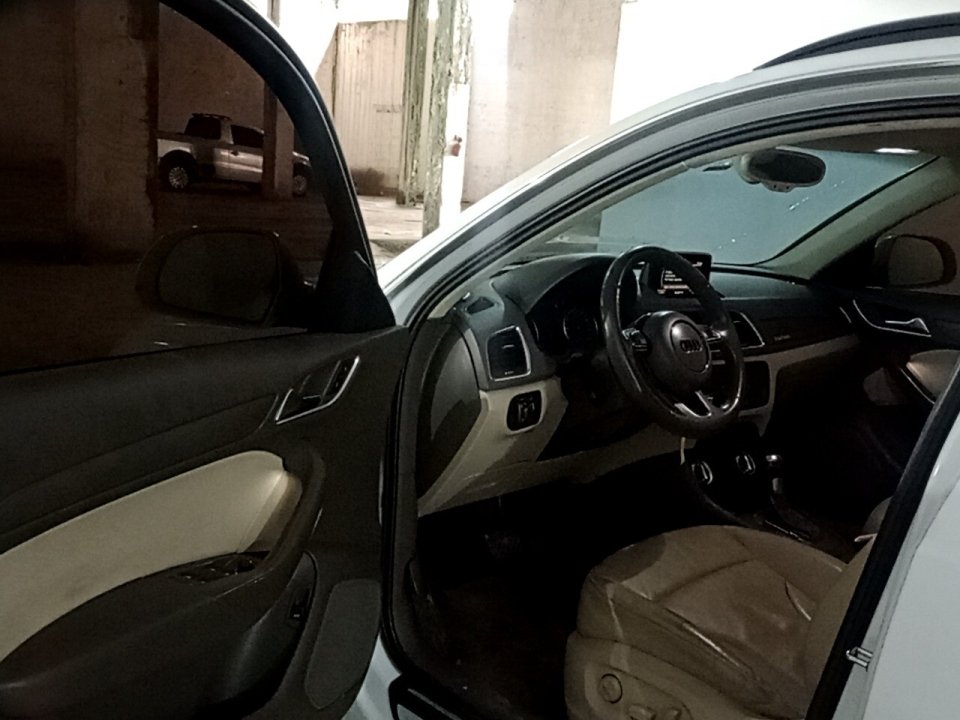 AUDI Q3 2.0 TFSI AMBITION QUATTRO 4P GASOLINA S TRONIC 2015/2015 — foto do lote