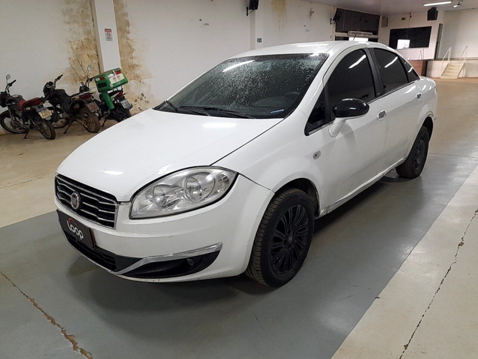 FIAT LINEA ESSENCE 1.8 2014/2015 — foto do lote