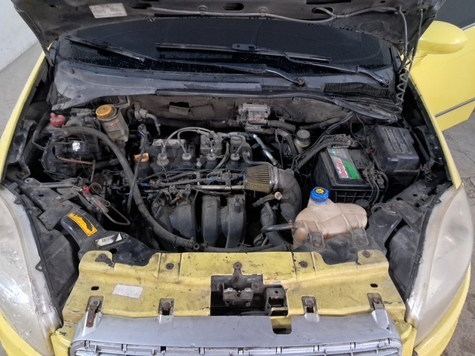 FIAT LINEA 1.8 ESSENCE 16V FLEX 4P MANUAL 2012/2013 — foto do lote