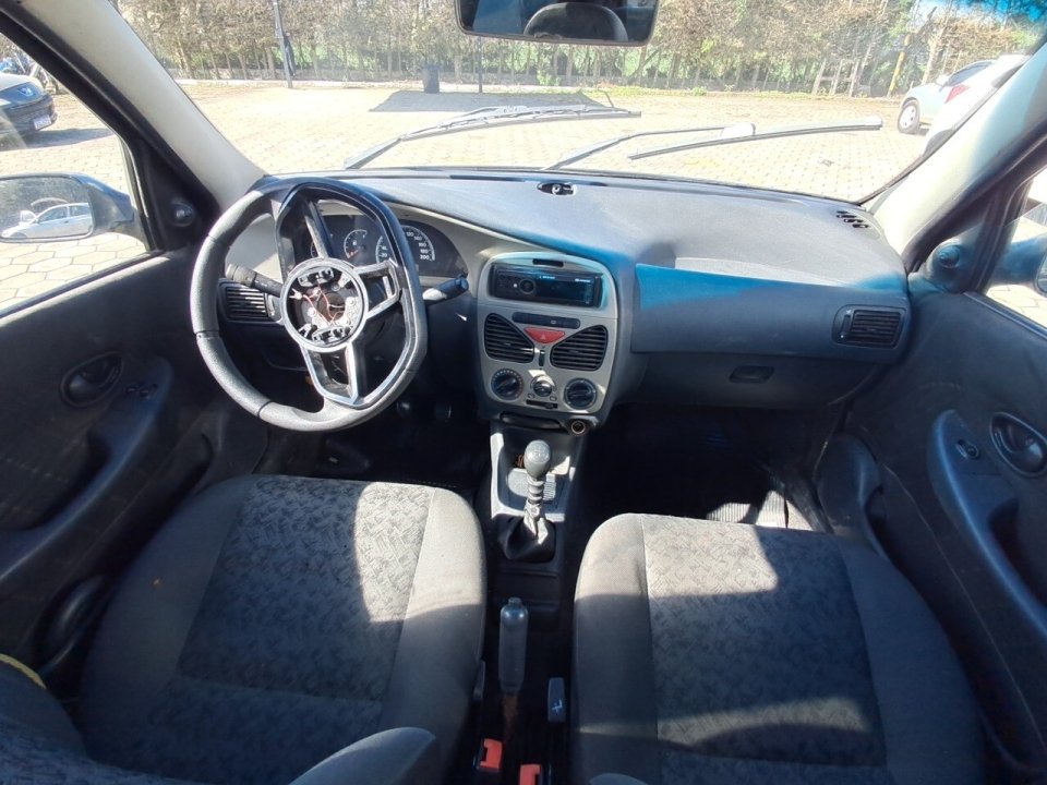 FIAT SIENA 1.0 MPI FIRE 8V FLEX 4P MANUAL 2009/2010 — foto do lote
