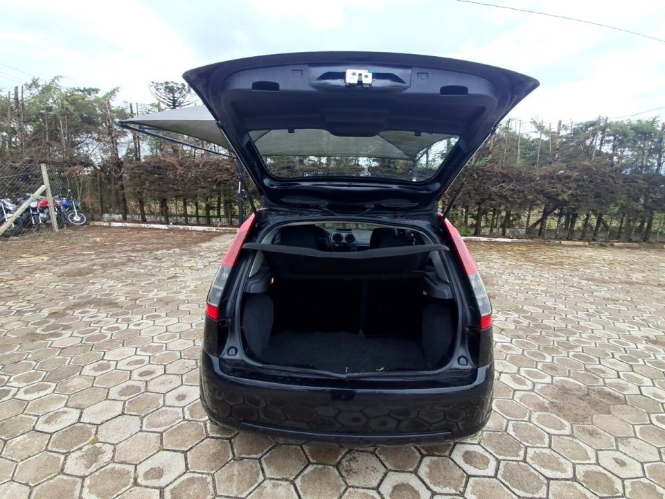FORD FIESTA 1.0 ROCAM HATCH 8V FLEX 4P MANUAL 2013/2013 — foto do lote