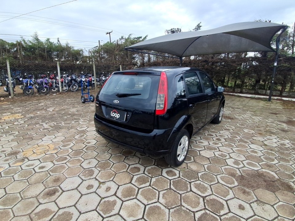 FORD FIESTA 1.0 ROCAM HATCH 8V FLEX 4P MANUAL 2013/2013 — foto do lote