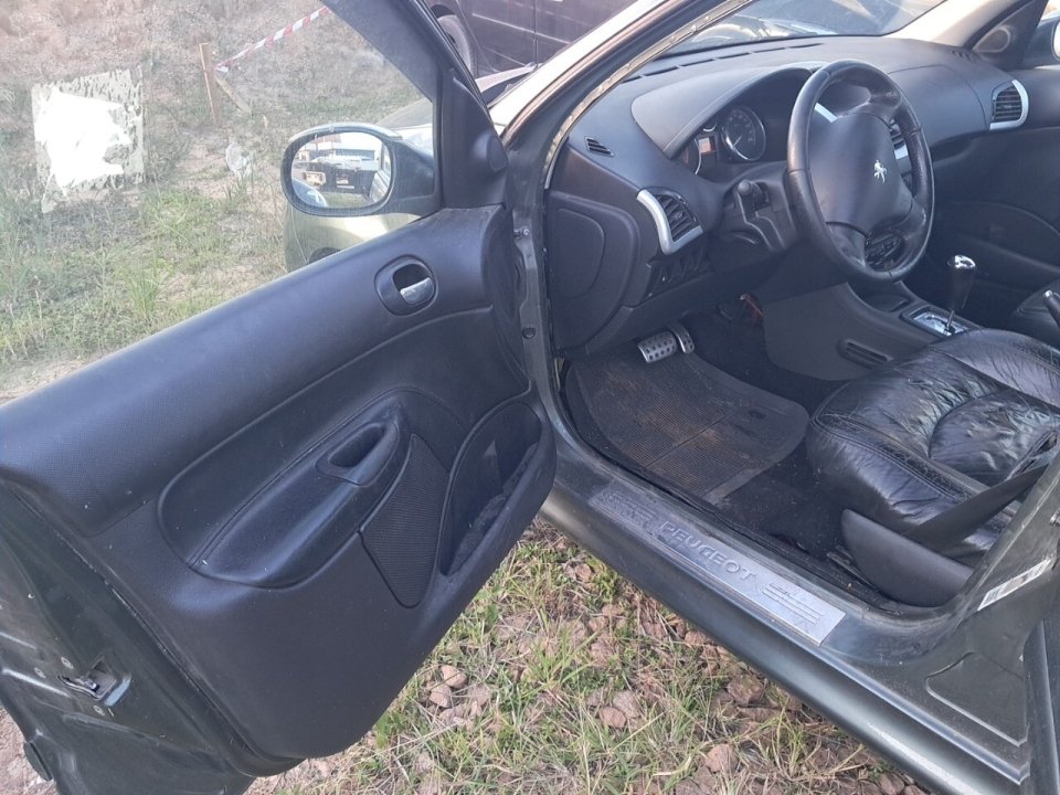 PEUGEOT 207 1.6 XS 16V FLEX 4P AUTOMÁTICO 2008/2009 — foto do lote