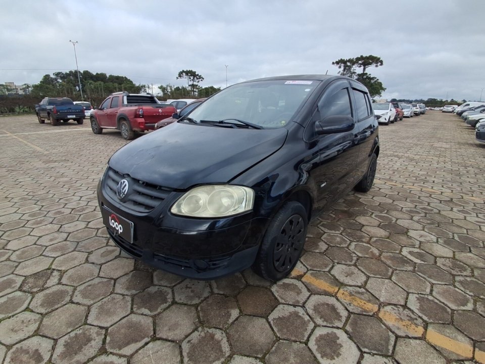 VOLKSWAGEN FOX 1.0 MI 8V FLEX 4P MANUAL 2009/2010 — foto do lote