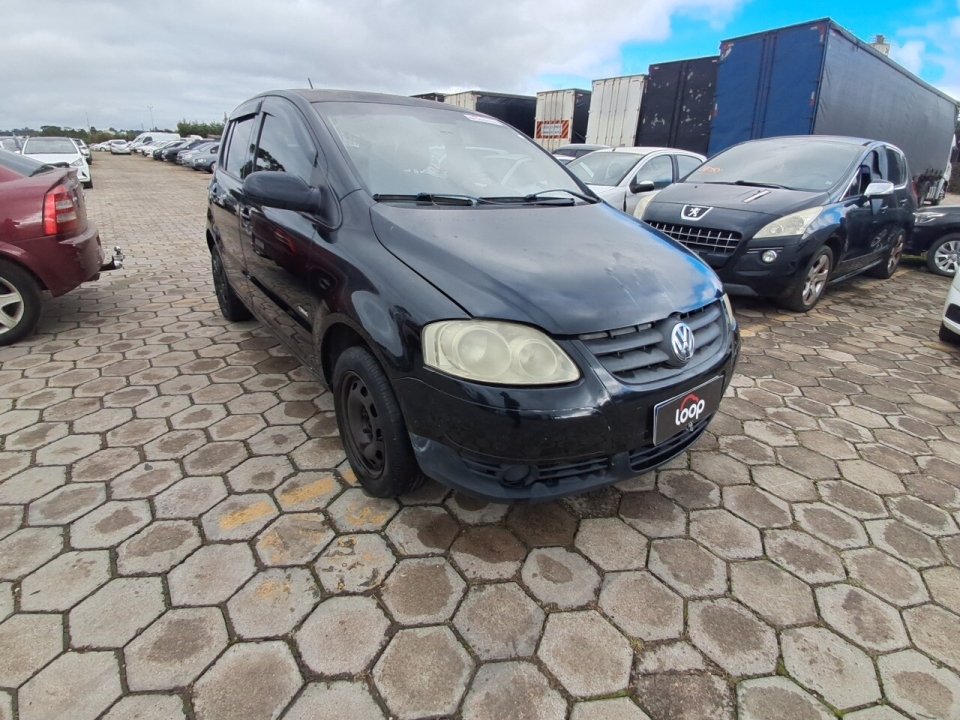 VOLKSWAGEN FOX 1.0 MI 8V FLEX 4P MANUAL 2009/2010 — foto do lote