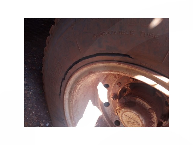 Vehicle_photo_2