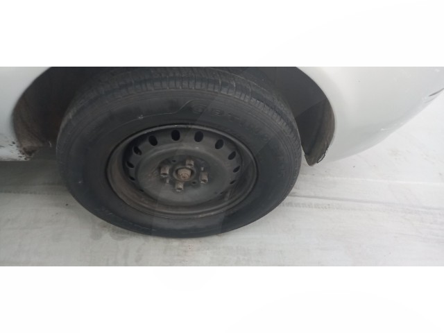 Vehicle_photo_4