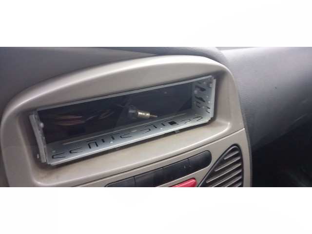 Vehicle_photo_9