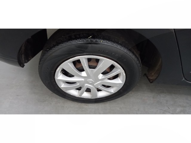 Vehicle_photo_13
