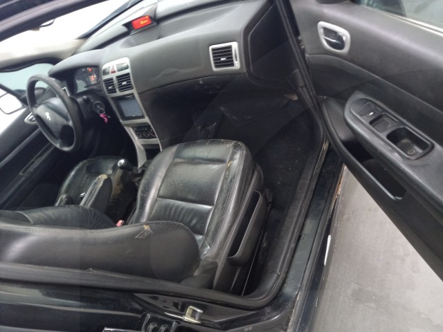 Vehicle_photo_10