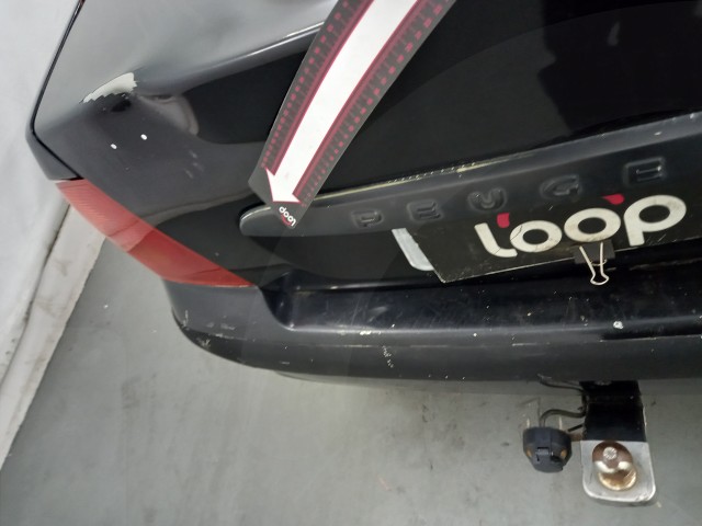 Vehicle_photo_18