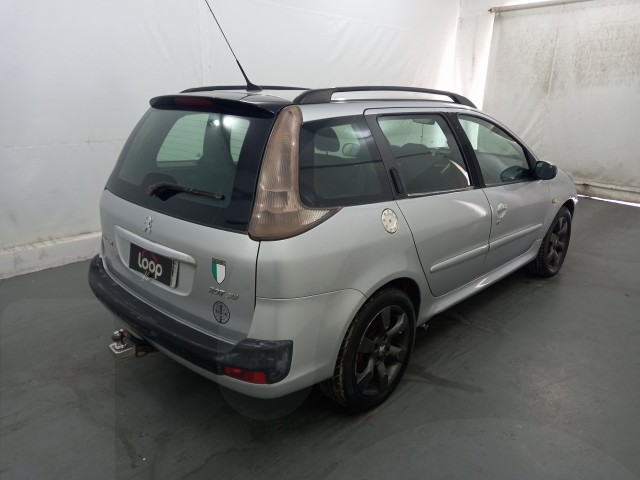 Vehicle_photo_5