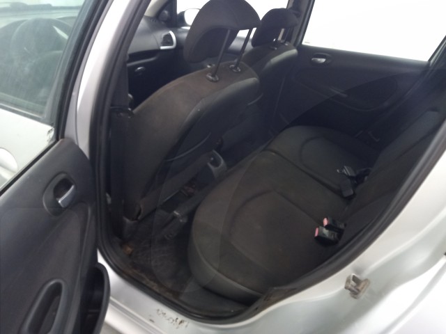 Vehicle_photo_8