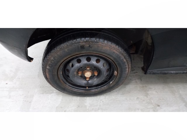 Vehicle_photo_17