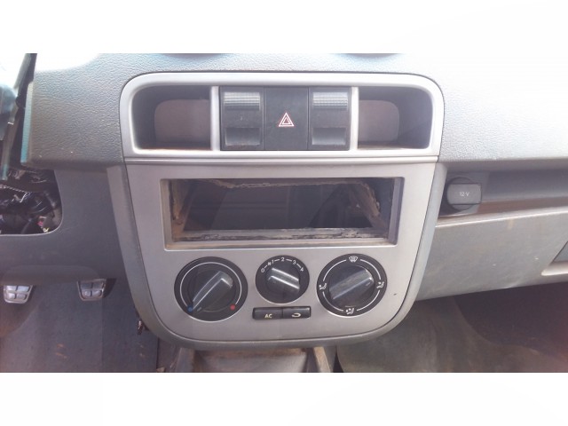 Vehicle_photo_7