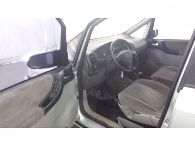 Vehicle_photo_4