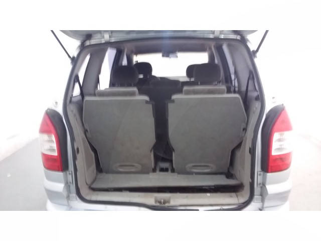 Vehicle_photo_12