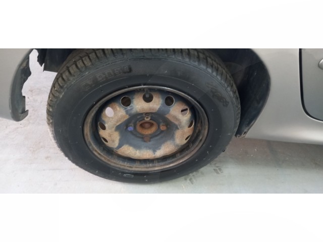 Vehicle_photo_2