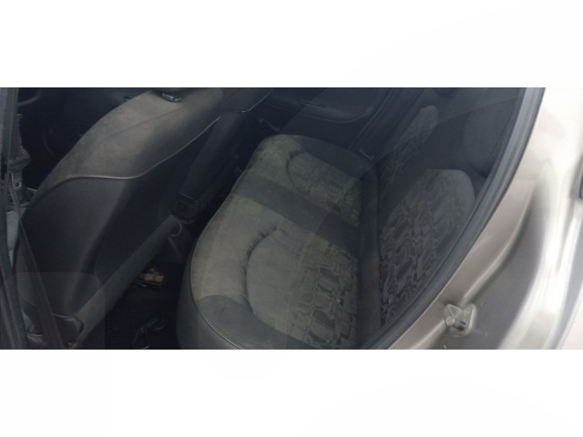 Vehicle_photo_15
