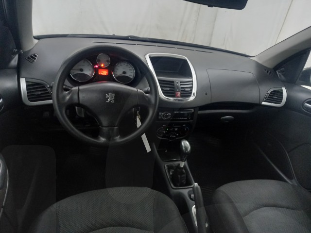 Vehicle_photo_9