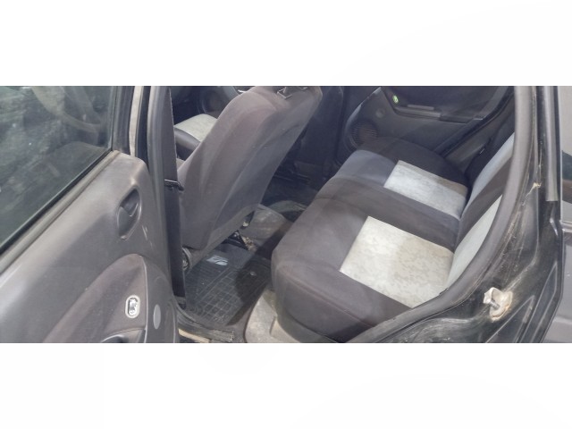 Vehicle_photo_4