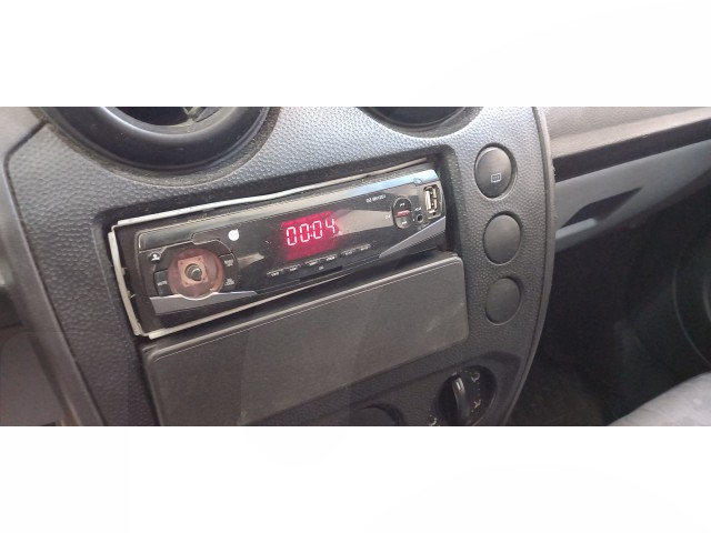Vehicle_photo_12
