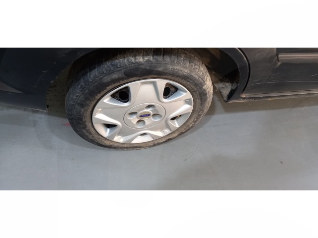 Vehicle_photo_16