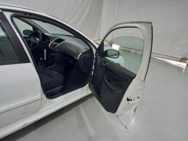 Vehicle_photo_10