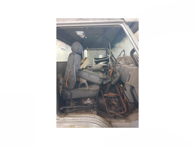 Vehicle_photo_19