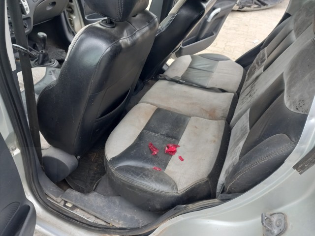 Vehicle_photo_13