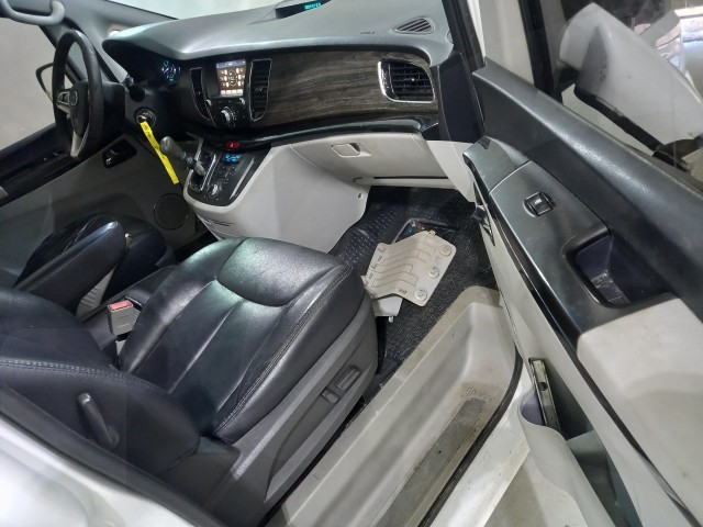 Vehicle_photo_14