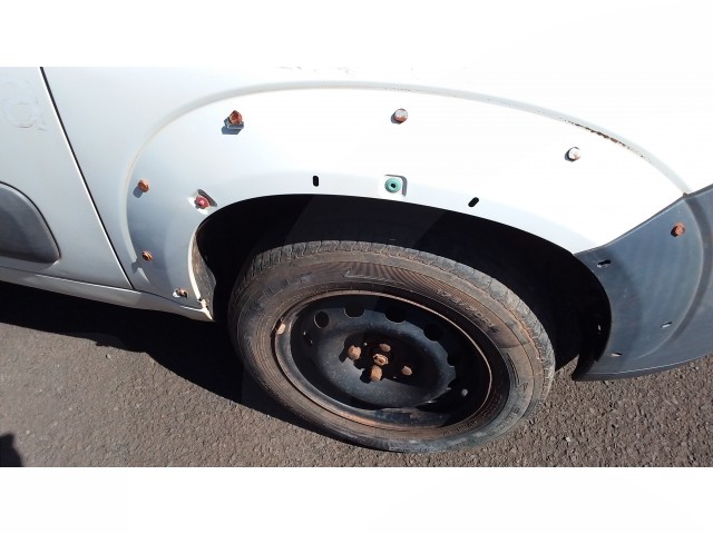 Vehicle_photo_22