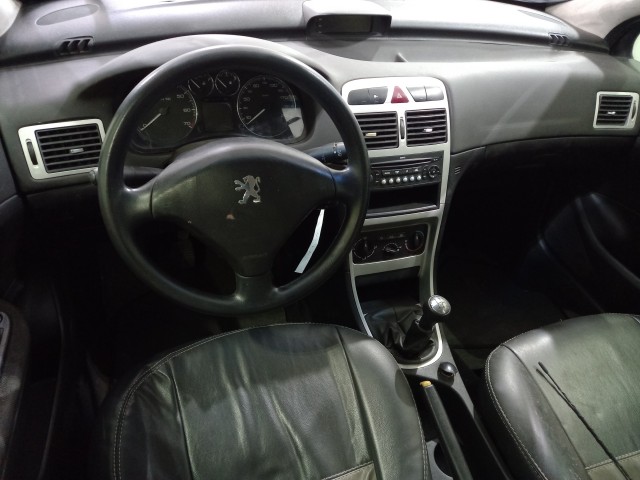 Vehicle_photo_26