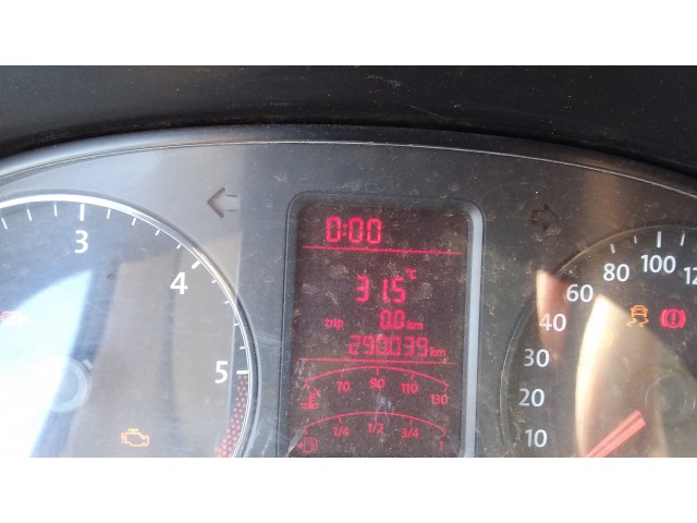 Vehicle_photo_7