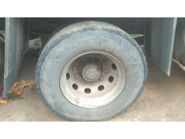 Vehicle_photo_7