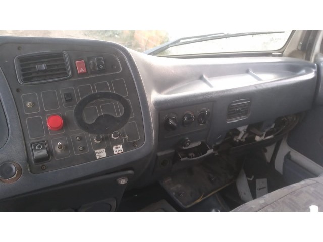 Vehicle_photo_12