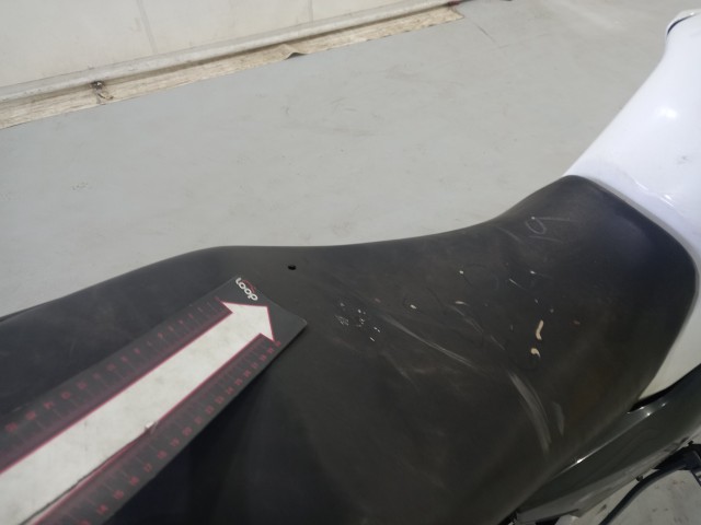 Vehicle_photo_13