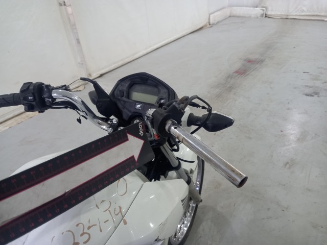 Vehicle_photo_15