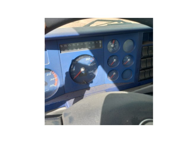 Vehicle_photo_7
