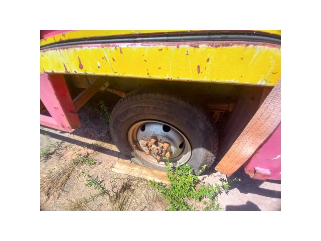 Vehicle_photo_14
