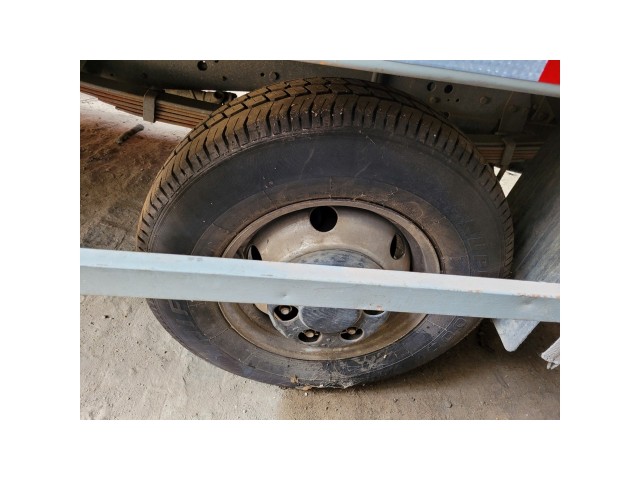 Vehicle_photo_11