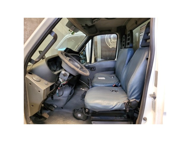 Vehicle_photo_2