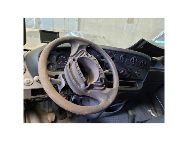 Vehicle_photo_5