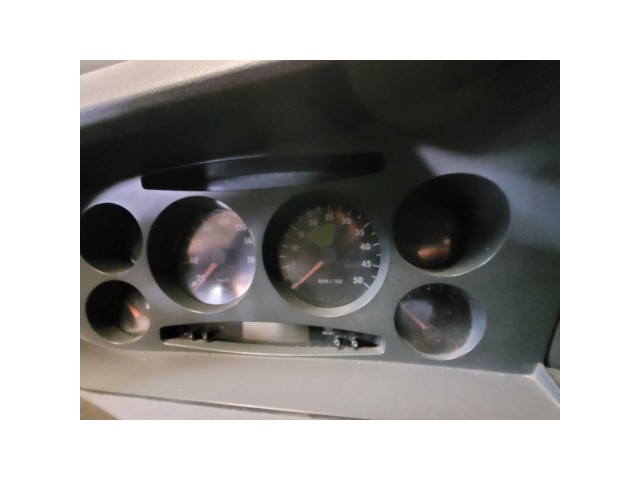 Vehicle_photo_6