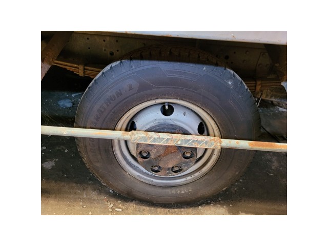 Vehicle_photo_13