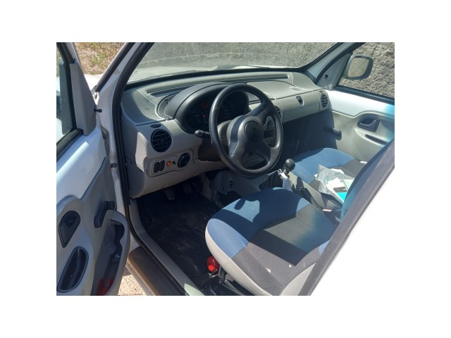 Vehicle_photo_3